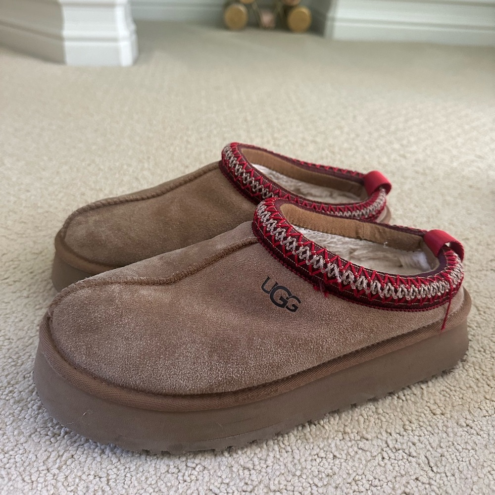 Lightly worn uggs
